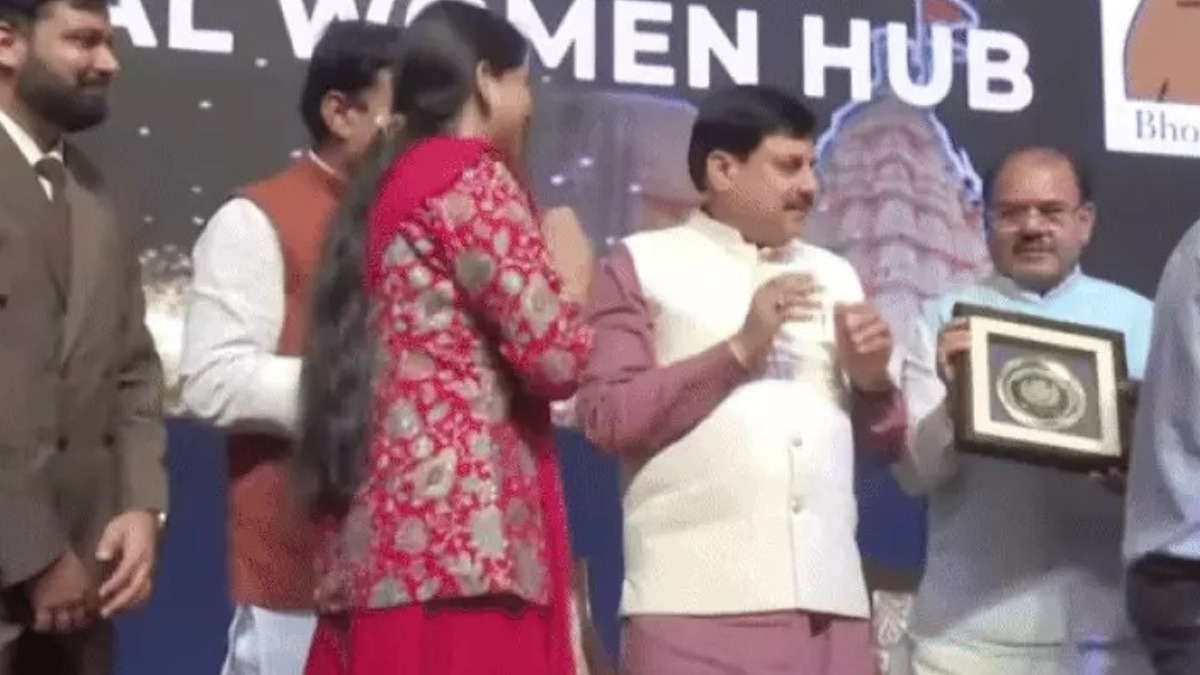 सीएम मोहन यादव ने एक्सीलेंस अवॉर्ड में महिला क्रिएटर्स और उद्यमियों को किया सम्मानित, स्टार्टअप एवं अन्य रोजगार प्रयासों को भी सराहा