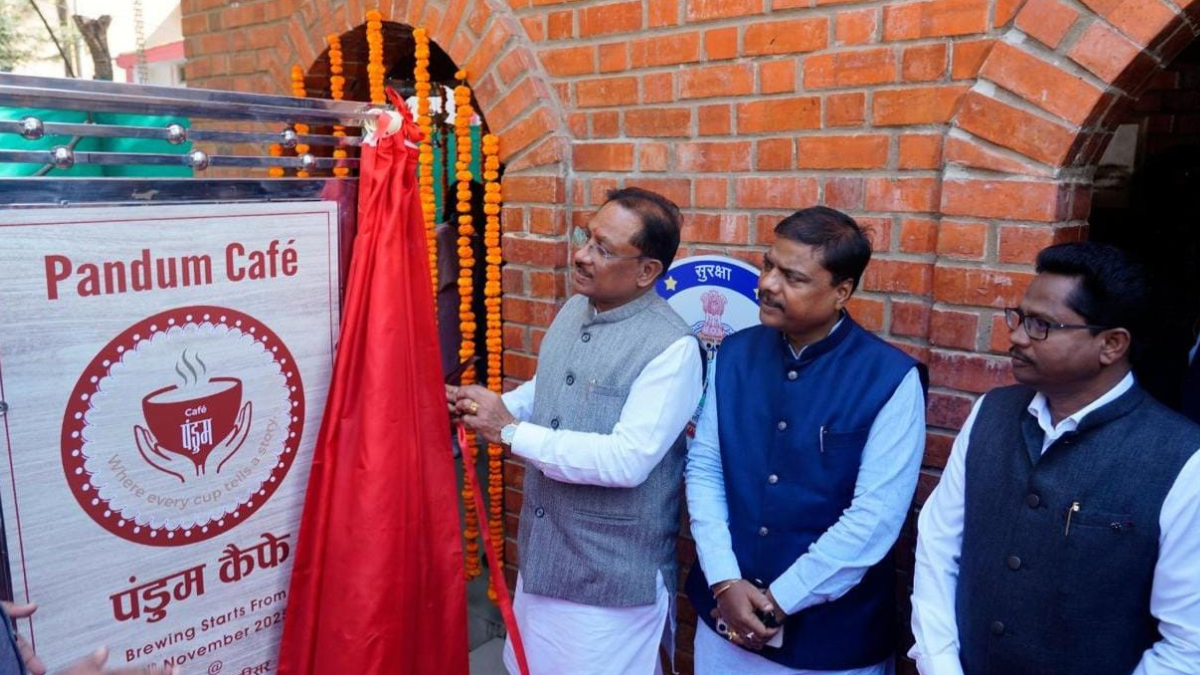 मुख्यमंत्री विष्णु देव साय ने ‘पंडुम कैफे’ का किया शुभारंभ