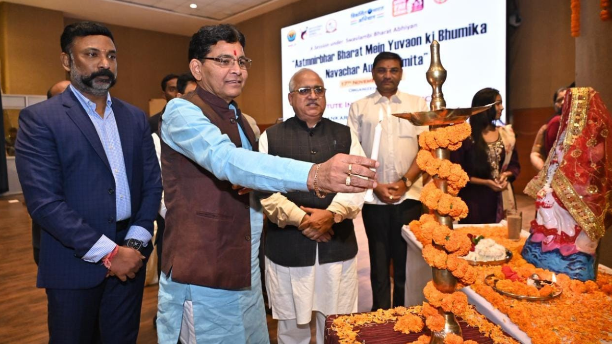 युवा नवाचार से सजेगा आत्मनिर्भर भारत का भविष्य — उच्च शिक्षा मंत्री टंक राम वर्मा