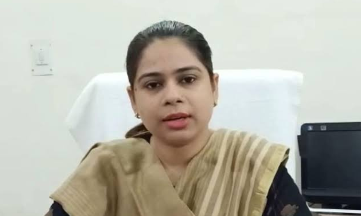 कौन है IAS Jasjit Kaur? जिनके खिलाफ हाईकोर्ट ने गिरफ्तारी वारंट किया जारी