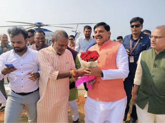 MP में सुरक्षा में बड़ी चूक, इस मंत्री पर हुआ हमला, बाल-बाल बचे, पुलिस ने दर्ज किया मामला