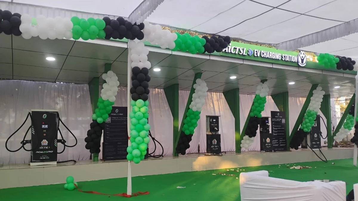इंदौर में 45 मिनट में चार्ज होगी कार, शहर का पहला सुपर ईवी चार्जिंग स्टेशन हुआ शुरू