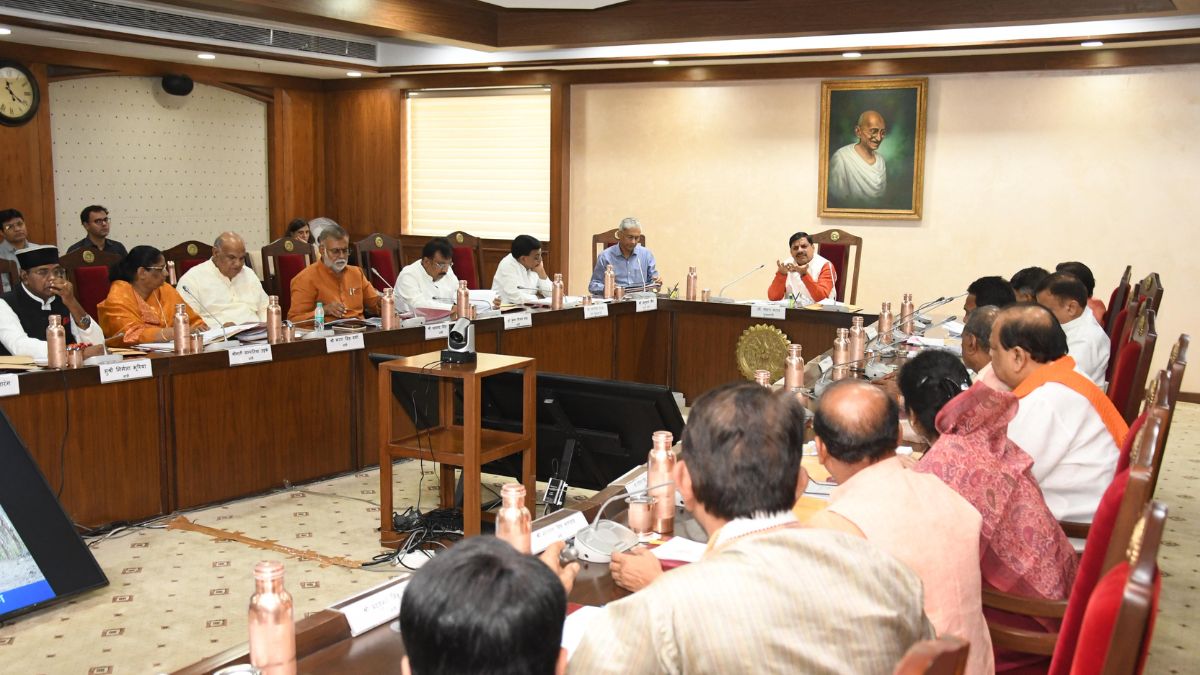 मोहन सरकार की कैबिनेट बैठक हुई संपन्न , इन अहम प्रस्तावों पर लगी मुहर