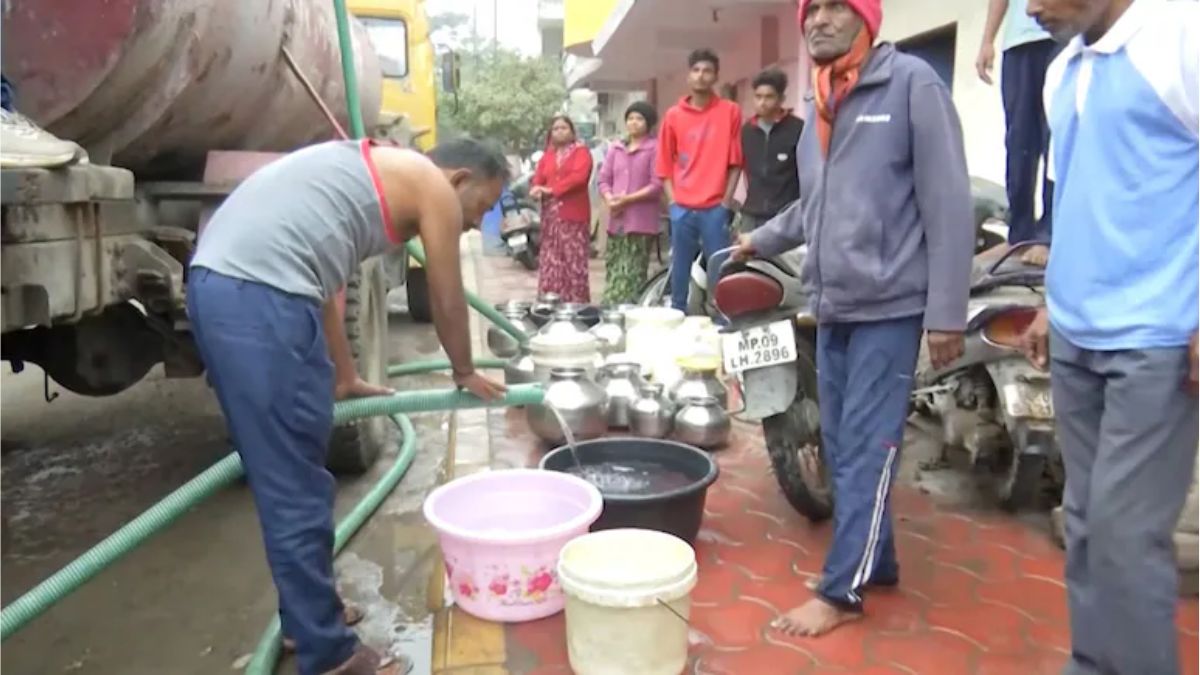 इंदौर में दूषित जल से जनता परेशान, जल सुनवाई से भी उठा लोगों का भरोसा, एक हफ्ते में 100 से भी कम हुई शिकायतें