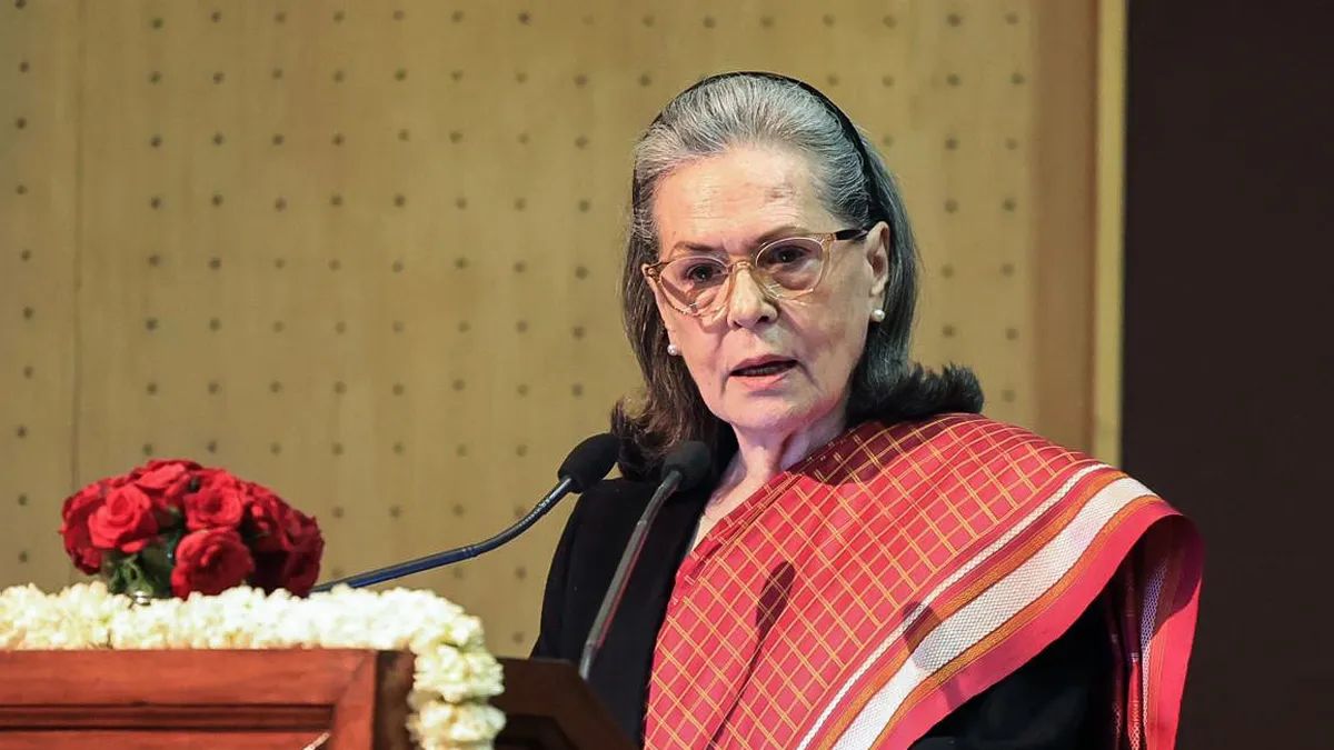 Sonia Gandhi Net Worth : सवा किलो सोना, 88 किलो चांदी, इटली में घर, जानें कितनी अमीर है सोनिया गांधी
