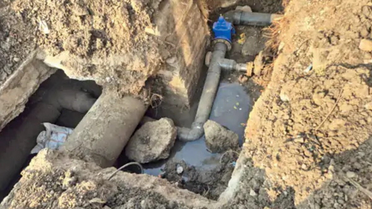 जर्जर लाइनों पर टिका Indore का वाटर सप्लाई, शहर के हर कोने की पेयजल पाइप-लाइन में लीकेज