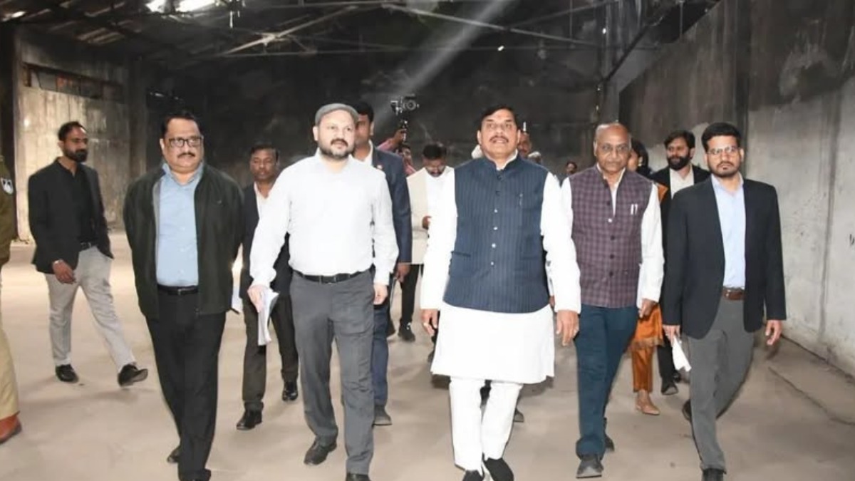 अचानक भोपाल के यूनियन कार्बाइड फैक्ट्री पहुंचे सीएम मोहन यादव, अधिकारियों के साथ किया निरिक्षण