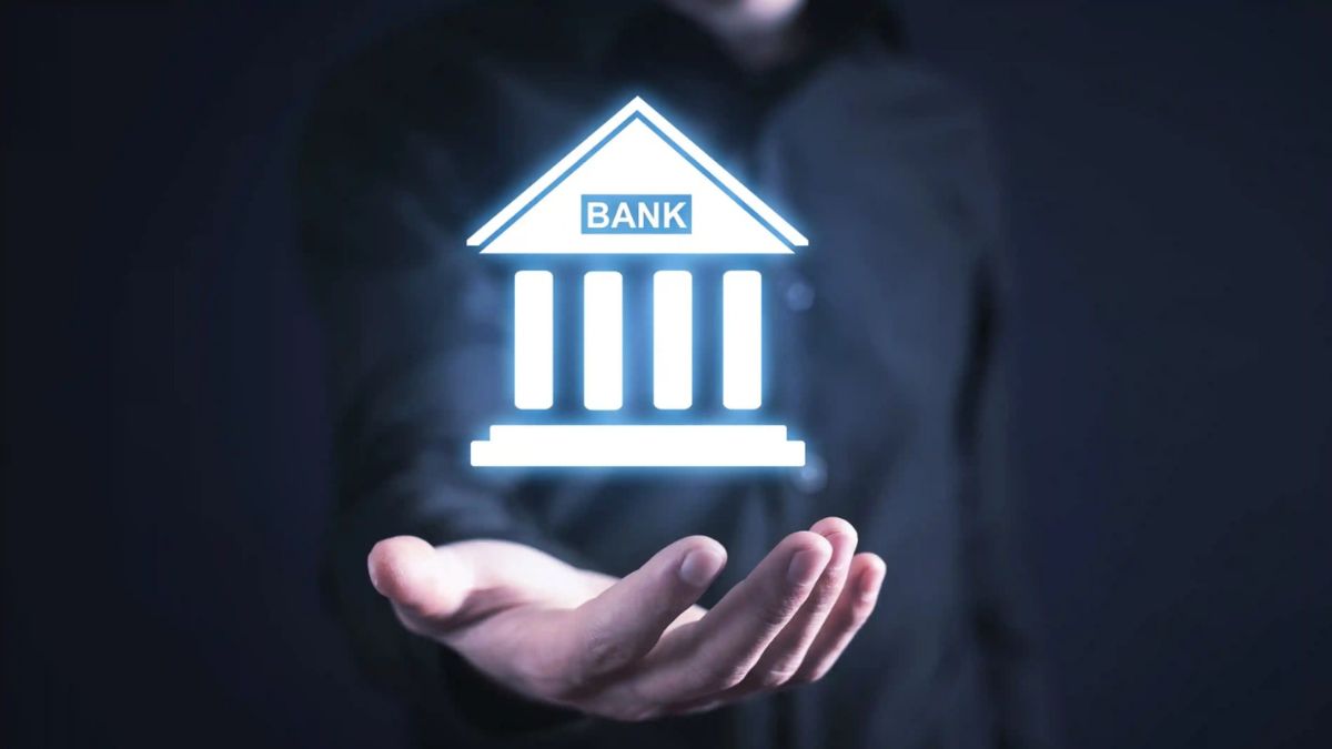 HDFC, SBI, ICICI खाताधारकों के लिए जरूरी खबर, आज से बदल गए कई नियम, जानें डिटेल्स