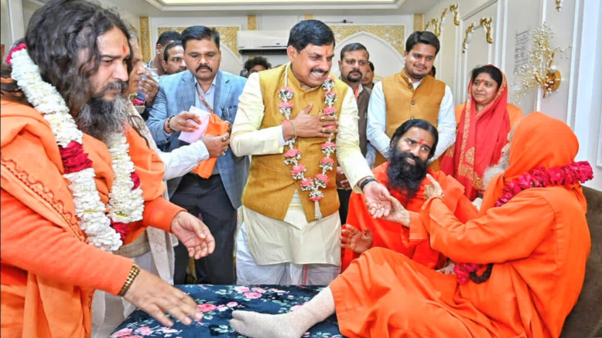 हरिद्वार में बोले CM मोहन यादव- ‘हिंदुत्व ही राष्ट्रत्व’, संत सम्मेलन में धामी और मनोज सिन्हा भी हुए शामिल