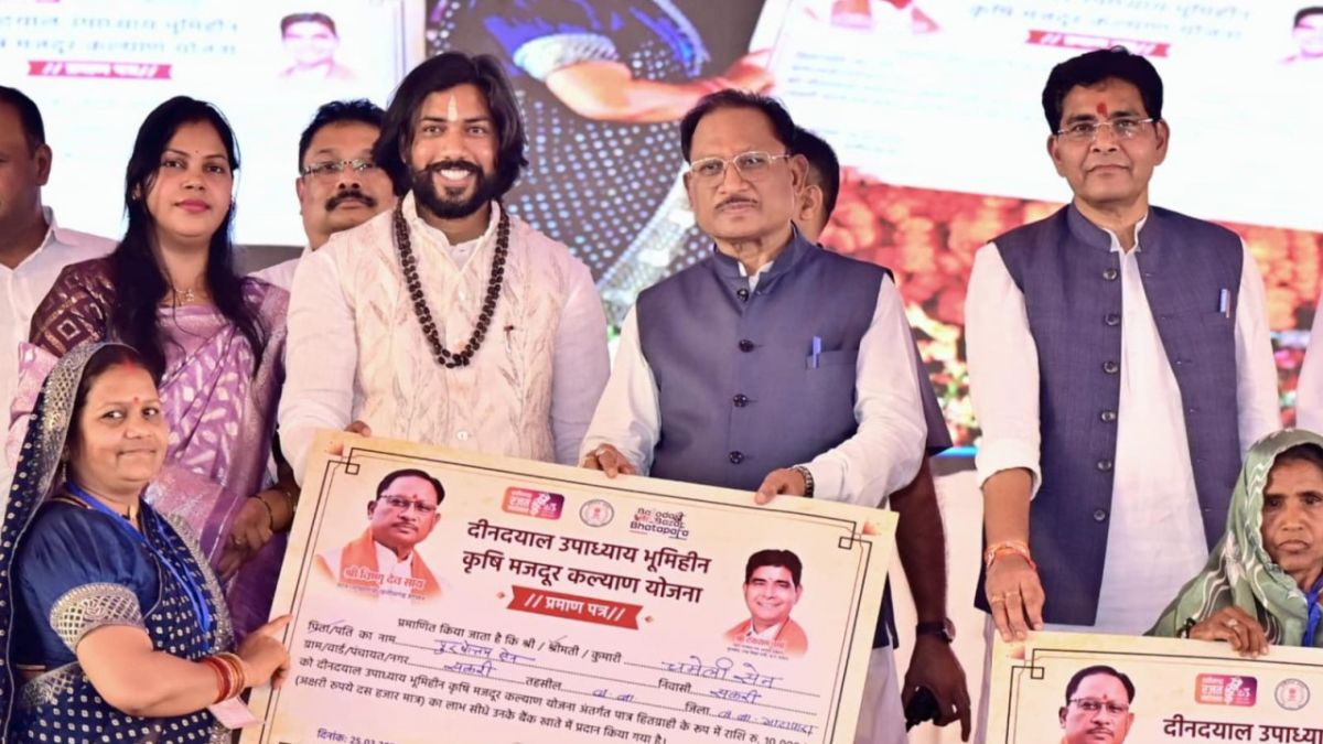 किसानों की खुशियों भरी होली के बाद अब भूमिहीन कृषि श्रमिकों की नवरात्रि भी हुई समृद्ध