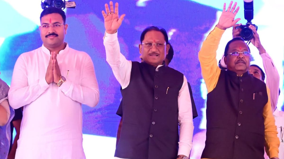 सीएम साय ने नवरात्रि की पावन बेला पर मां महामाया की धरा से सरगुजा ओलंपिक का किया शुभारंभ