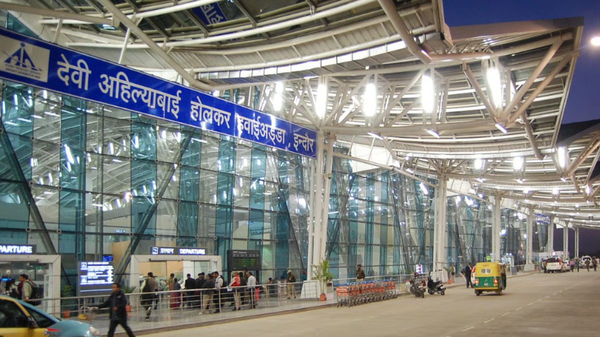 इंदौर वासियों के लिए बड़ी खुशखबरी, इस दिन से 24 घंटे खुला रहेगा एयरपोर्ट