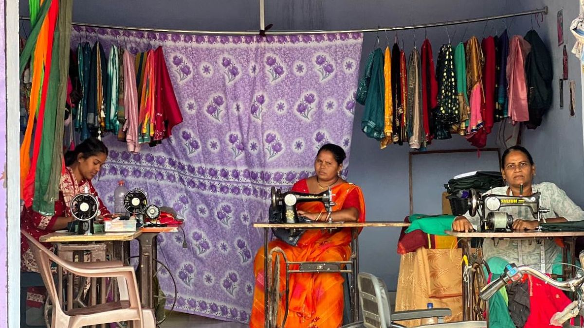 दिव्यांग शशि बंजारे बनीं स्वरोजगार की मिसाल