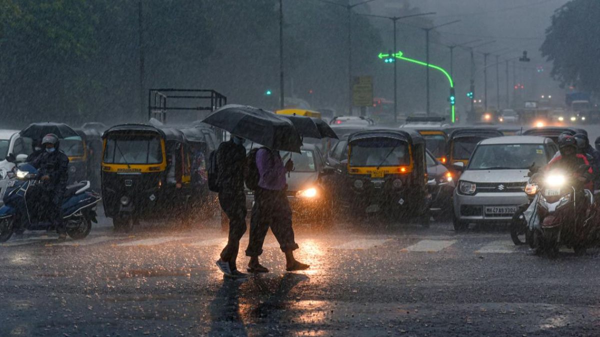 अगले 24 घंटो में इन 46 जिलों में होगी भारी बारिश, मौसम विभाग ने जारी किया अलर्ट