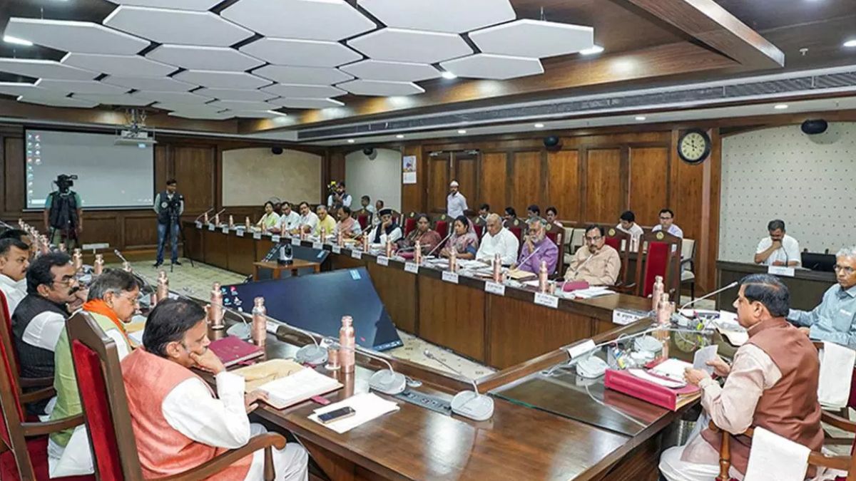 मोहन कैबिनेट ने लिया बड़ा फैसला, जमीन अधिग्रहण पर मिलेगा 4 गुना मुआवजा