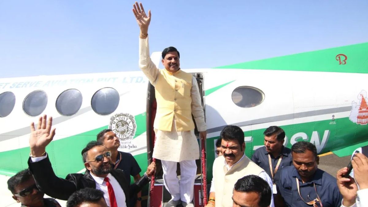 हो जाए सावधान! कभी भी उतर सकता है सीएम मोहन यादव का हेलीकाप्टर, करेंगे औचक निरक्षण