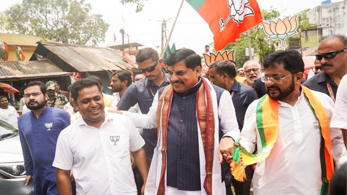 पश्चिम बंगाल में सीएम मोहन यादव का धुआंधार प्रचार, बोले – कमल खिलने से कोई नहीं रोक सकता