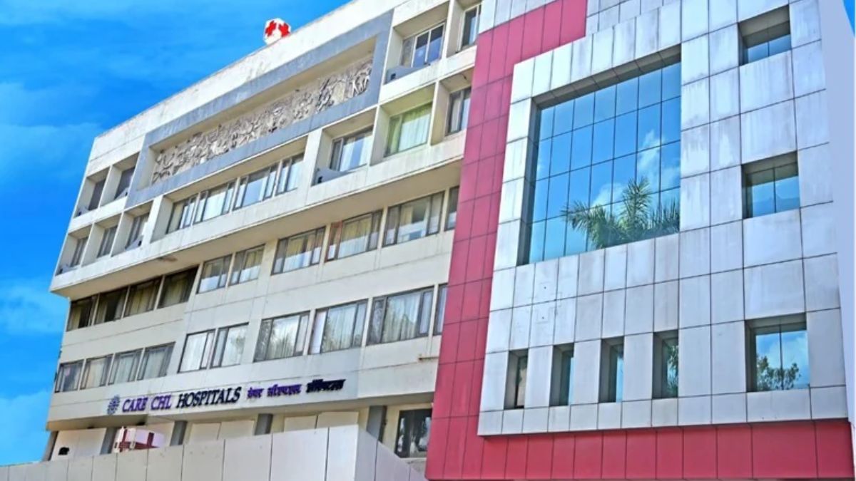 इंदौर के केयर सीएचएल अस्पताल पर गिरी गाज, लाइसेंस हुआ निरस्त, वजह जानकार चौंक जाएंगे आप