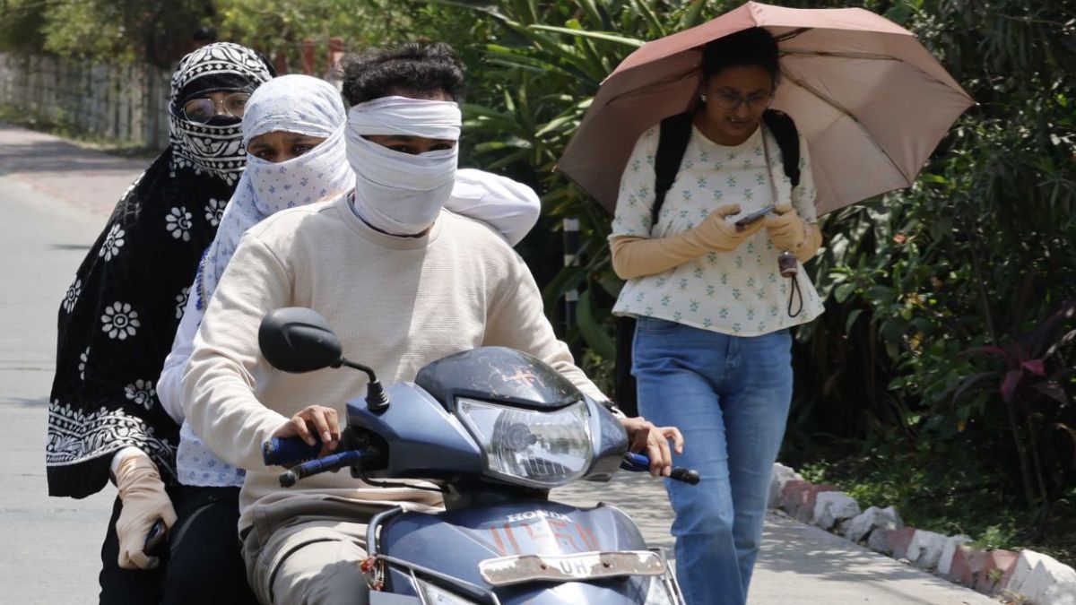 इंदौर में घर से निकलना हुआ मुश्किल, भीषण गर्मी से हाल बेहाल, उमस ने बढ़ाई परेशानी