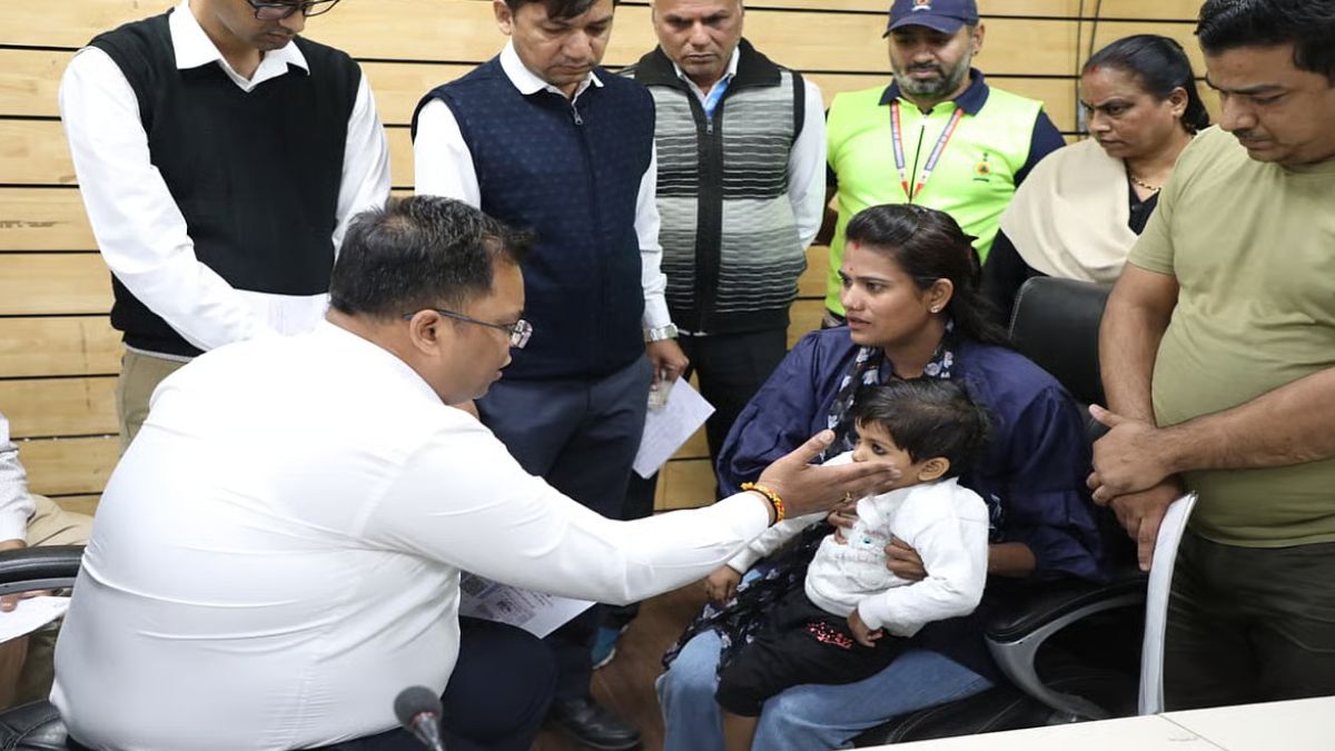 9 करोड़ के इंजेक्शन के लिए हाईकोर्ट पहुंची ढाई साल की अनिका, कोर्ट ने सरकार से पूछा- क्या यह बच्ची लाड़ली बहना नहीं है?