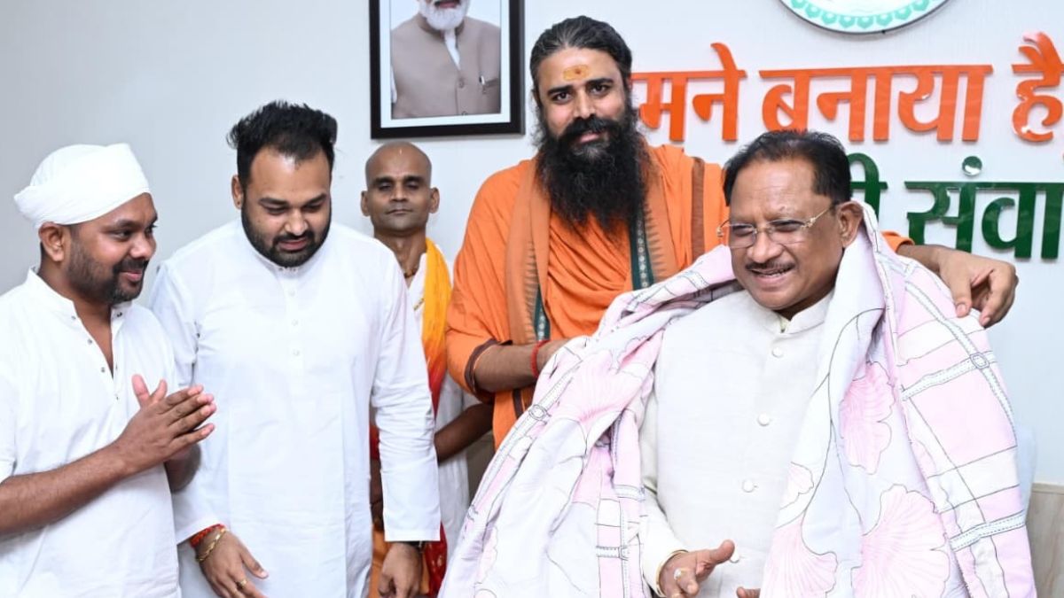 शिक्षा के साथ संस्कारों का समावेश हमारी प्राथमिकता : सीएम साय