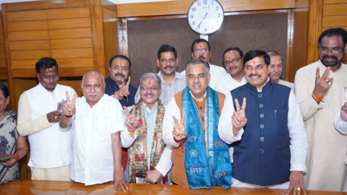 Breaking : मध्यप्रदेश में भाजपा ने निर्विरोध जीती तीनों राज्यसभा सीटें, रिटर्निंग ऑफिसर ने सौपें प्रमाण पत्र
