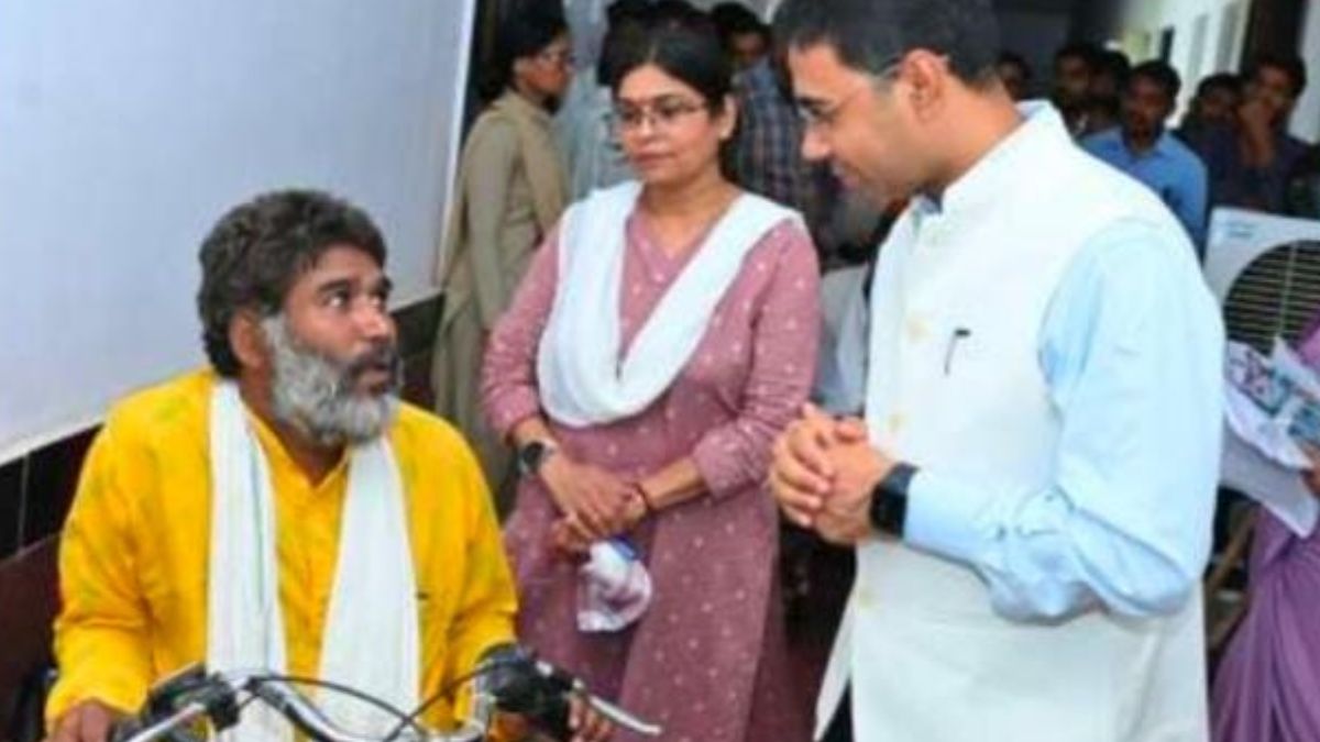 मुख्यमंत्री हेल्पलाइन से मिली नई राह, मोटराइज्ड ट्राइसाइकिल ने बदली दिव्यांग हितग्राही की जिंदगी