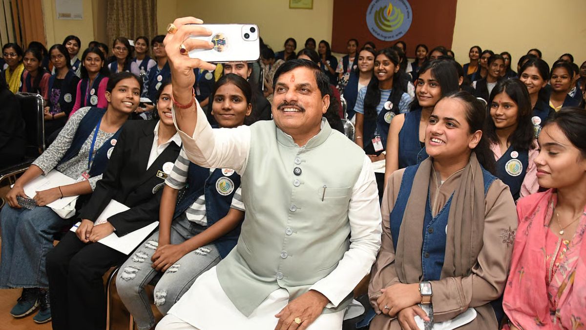 मध्यप्रदेश में सस्ती होगी मेडिकल की पढ़ाई, इन छात्रों की एक तिहाई फीस कम करेगी सरकार