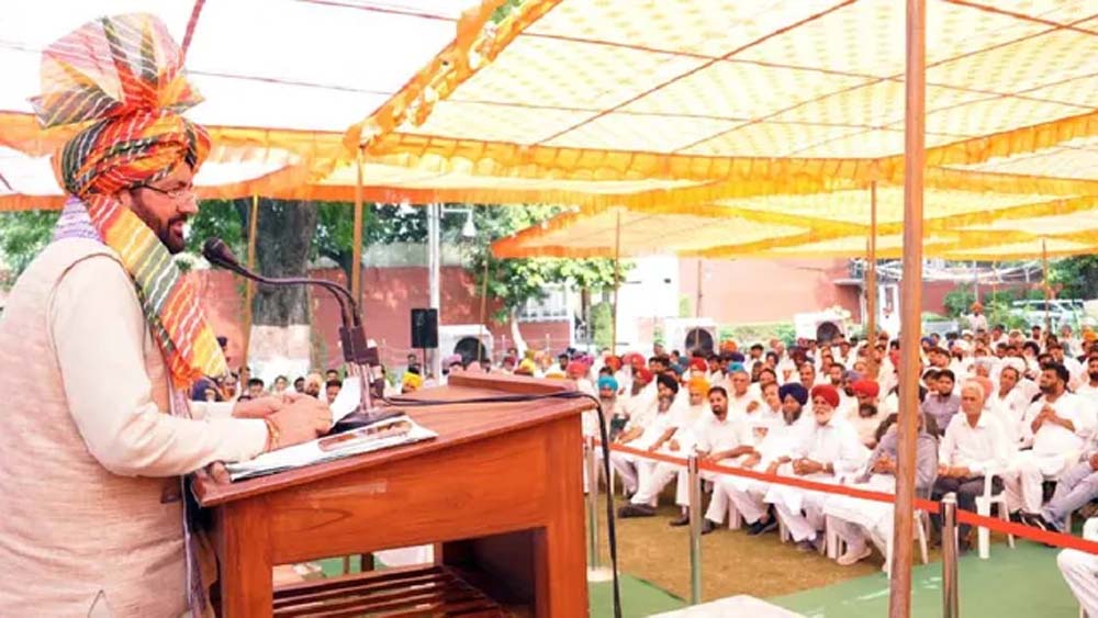 CM सैनी का बड़ा ऐलान: 702 घुमंतू परिवारों को मिले प्लॉट, योजनाओं का लाभ हर पात्र परिवार तक पहुंचाने पर जोर