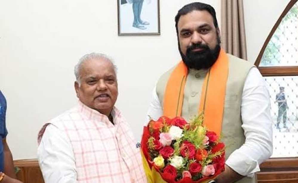 सत्ता बदली, समीकरण बदले… लेकिन नहीं बदला श्रवण कुमार का कद! नीतीश के भरोसेमंद से सम्राट कैबिनेट तक सफर