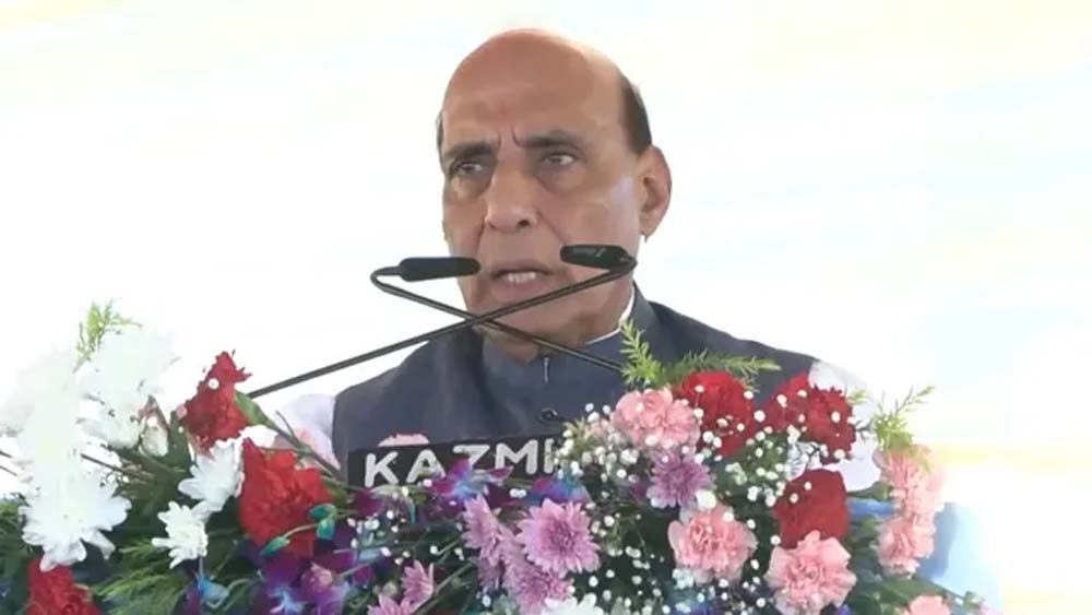 राजनाथ सिंह बोले- केंद्र और यूपी सरकार की सोच एक दिशा में, कई गुना बढ़ी विकास की रफ्तार