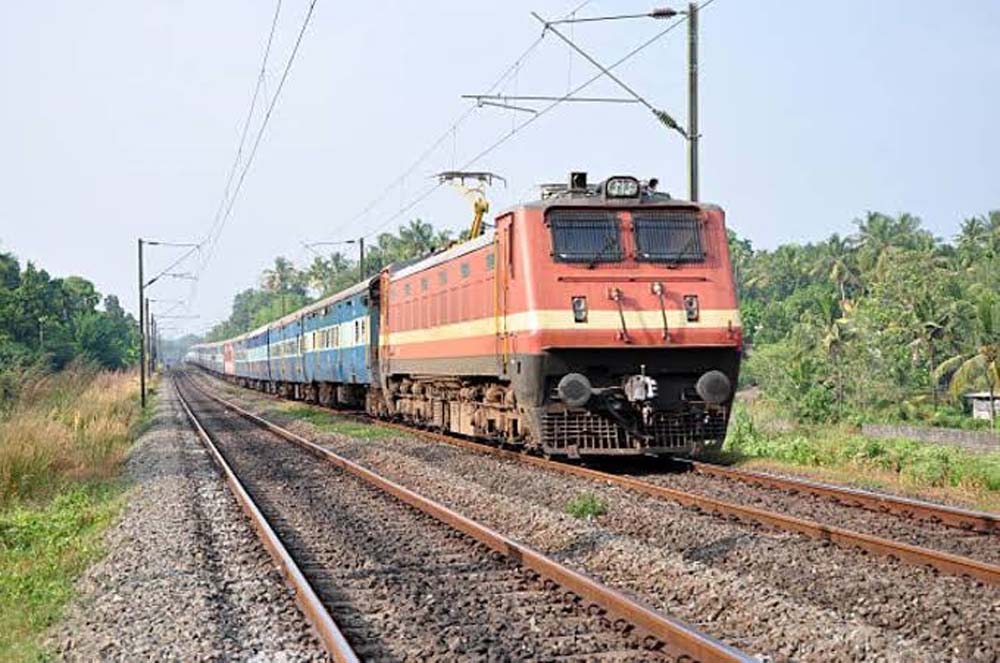 31 अगस्त से 9 सितंबर तक रेल परिचालन प्रभावित, आद्रा मंडल में कई ट्रेनें रद्द