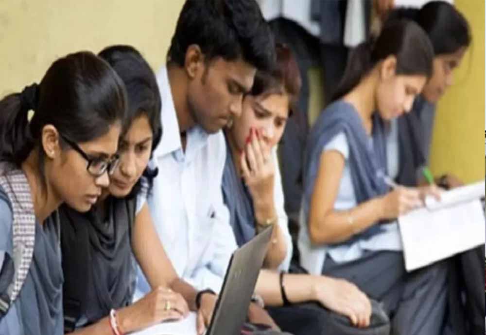 YITM के 68 छात्रों को मिली नई राह, दुर्ग-भिलाई के कॉलेजों में किया गया ट्रांसफर