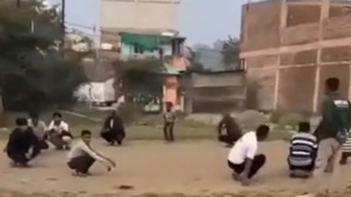 इंदौर में आरएसएस की शाखा का वीडियो बनाना पड़ा भारी, पुलिस ने केस दर्ज किया