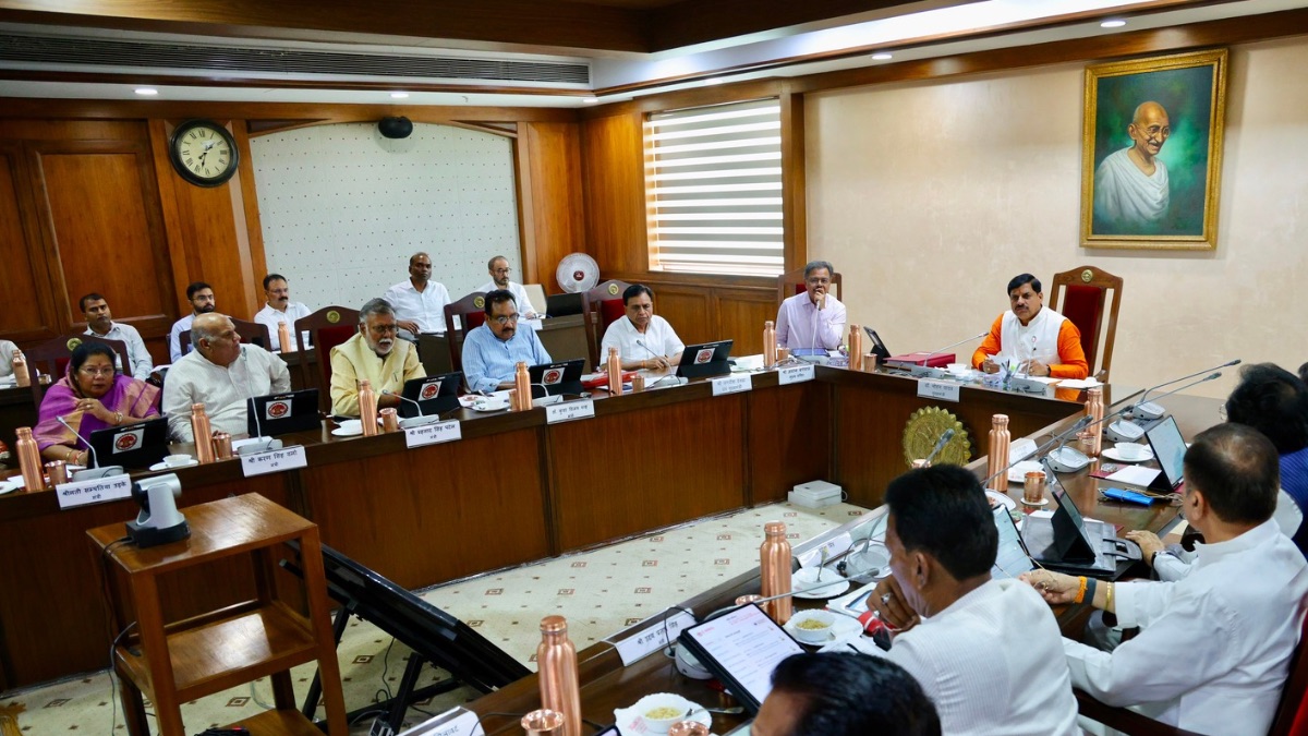 5 हजार से ज्यादा किसानों के हित में लिया बड़ा निर्णय, सीएम मोहन यादव ने दी कवच योजना को मंजूरी