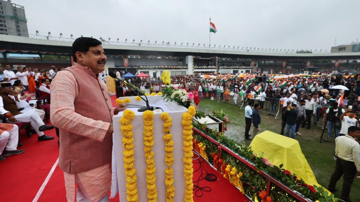 सीएम मोहन यादव ने किया तिरंगा यात्रा का शुभारंभ, कहा- आजीवन करें देश की सेवा