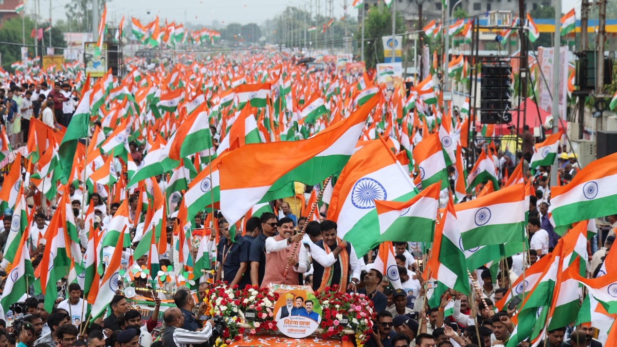 मध्यप्रदेश की सबसे बड़ी तिरंगा यात्रा को सीएम मोहन यादव ने दिखाई हरी झंडी, कहा- युवा वर्ष के रूप में मनाया जाएगा 2027