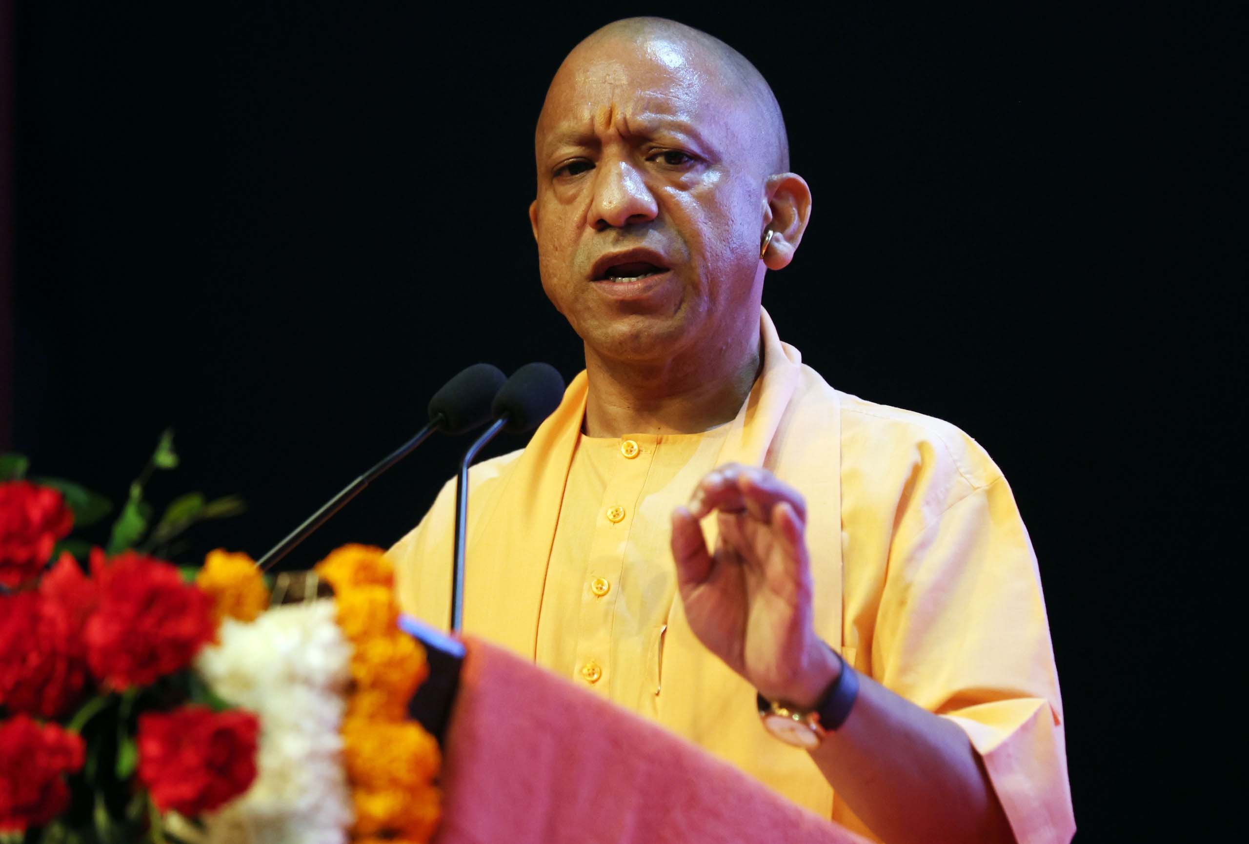 झूठ की गूंज में कांग्रेस के युवराज का आचरण नारी शक्ति का अपमान: मुख्यमंत्री योगी आदित्यनाथ