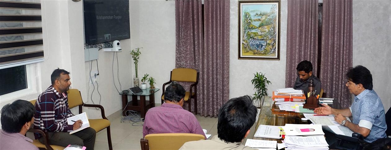 स्कूल निर्माण में लापरवाही बर्दाश्त नहीं, राजस्थान में कनिष्ठ अभियंता निलंबित, अधिकारियों को सख्त निर्देश