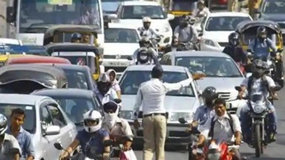 गोमतीनगर से पिकप भवन जाना हुआ आसान, लखनऊ में नई यू-टर्न व्यवस्था लागू