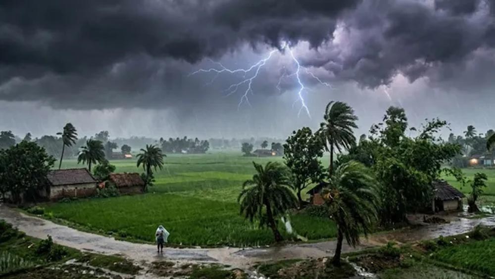 पटना में 2-3 दिन बारिश के आसार, बिहार के कई जिलों में वज्रपात और तेज हवा की चेतावनी