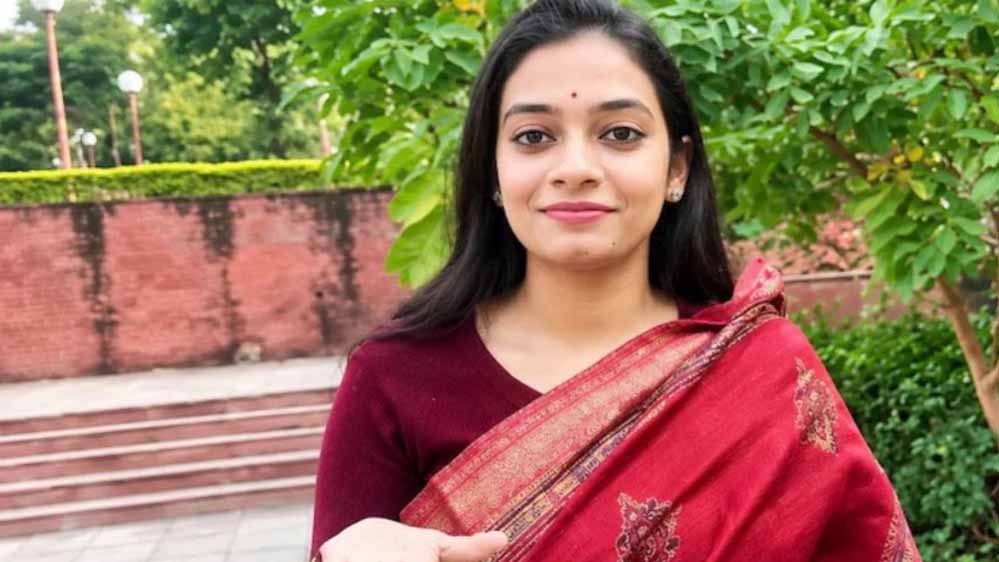 फर्जी IAS तृप्ति के खिलाफ तीसरी FIR दर्ज, नौकरी का झांसा देकर ऐंठे 3 लाख; ट्रेनिंग भी निकली फर्जी