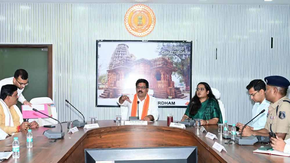 उप मुख्यमंत्री शर्मा ने गौधन की सुरक्षा, देखभाल एवं संरक्षण के लिए ठोस व्यवस्था बनाने के निर्देश