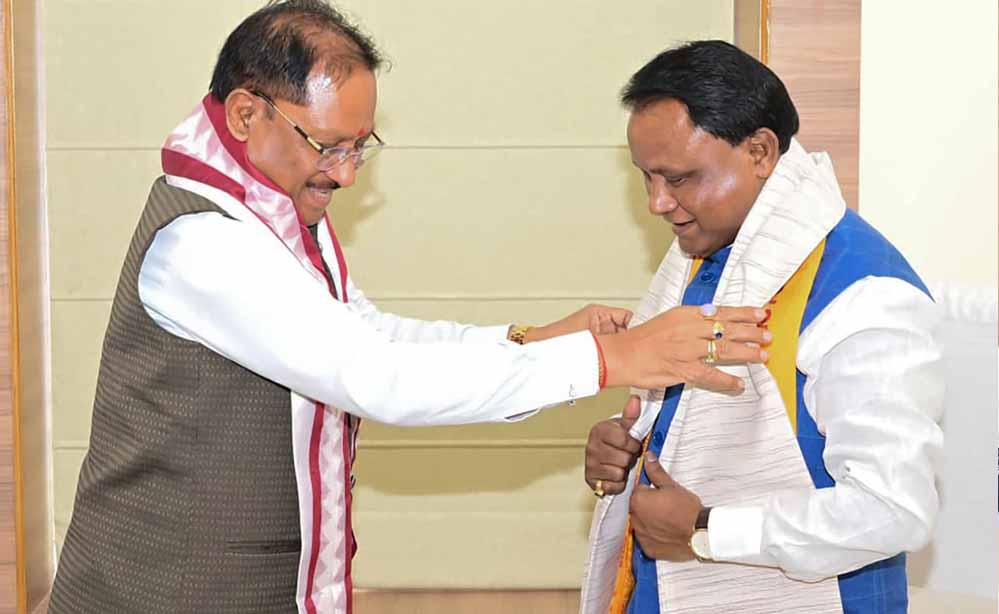 छत्तीसगढ़-ओडिशा के बीच बढ़ेगा समन्वय, CM साय और मोहन माझी ने जनकल्याण के मुद्दों पर की चर्चा