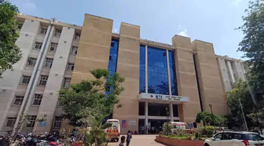 रैगिंग-मेंटल हैरेसमेंट के आरोपों पर NMC का एक्शन, WhatsApp चैट की जांच