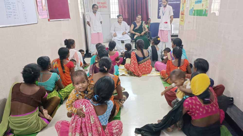 सेवा की कहानी : पोषण पुनर्वास केंद्र से लौट रही बच्चों के चेहरे की मुस्कान