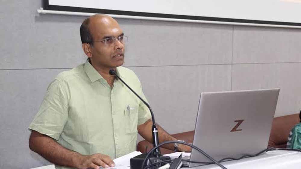 सीएम हेल्पलाइन के लंबित मामलों में लापरवाही नहीं: श्रम सचिव
