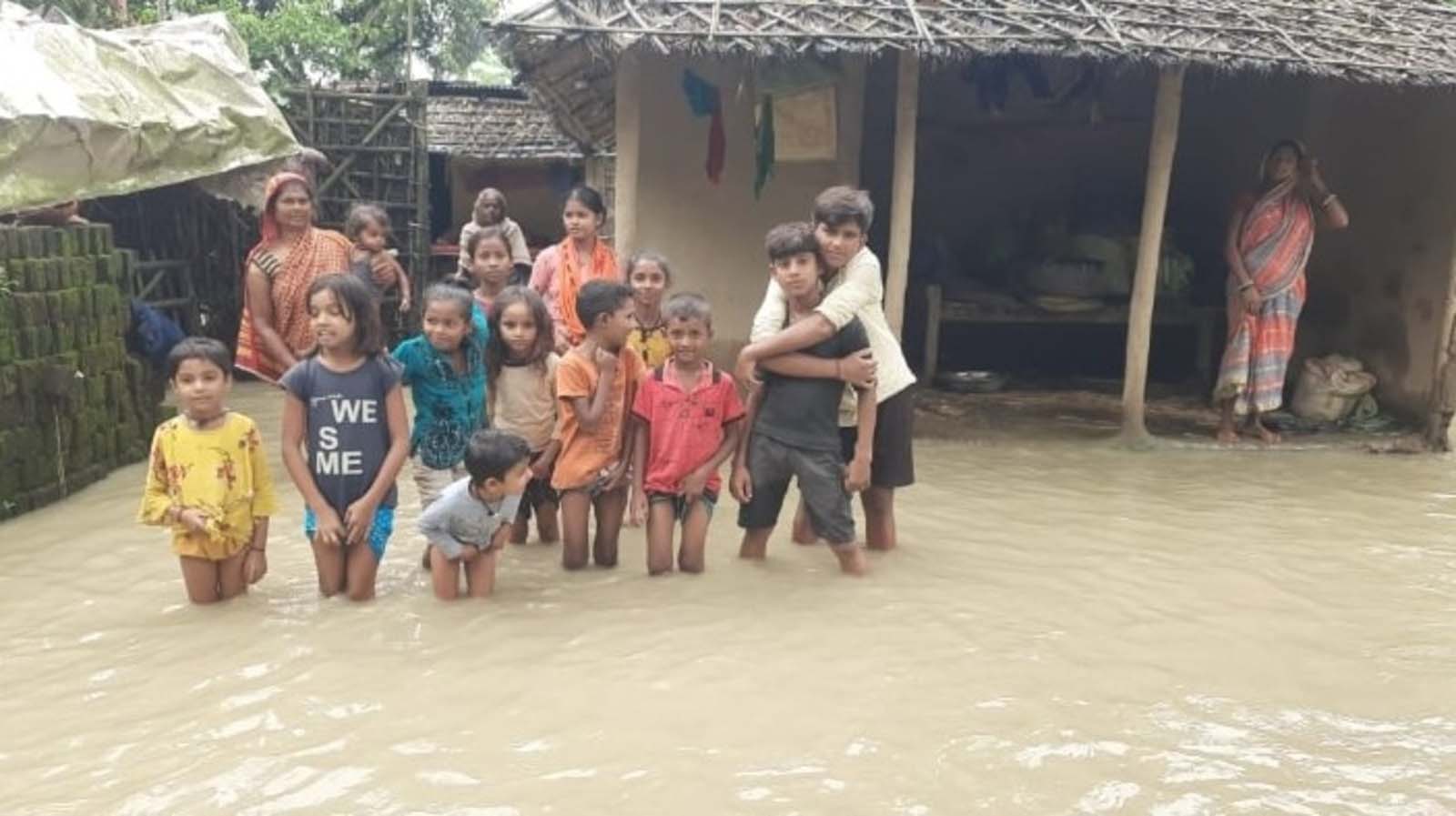 नेपाल की बारिश से बिहार में हाहाकार, कोसी-गंडक का जलस्तर बढ़ा; 22 गांवों का संपर्क टूटा