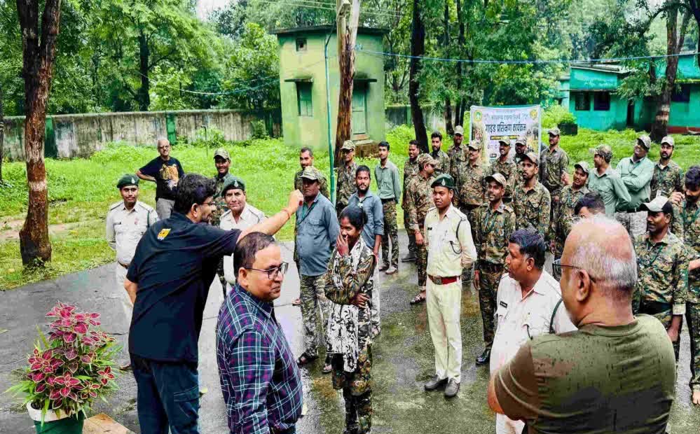 Bandhavgarh Tiger Reserve: टाइगर सफारी होगी और खास, गाइड्स को मिला विशेष प्रशिक्षण; जल्द खुलेगा कोर जोन