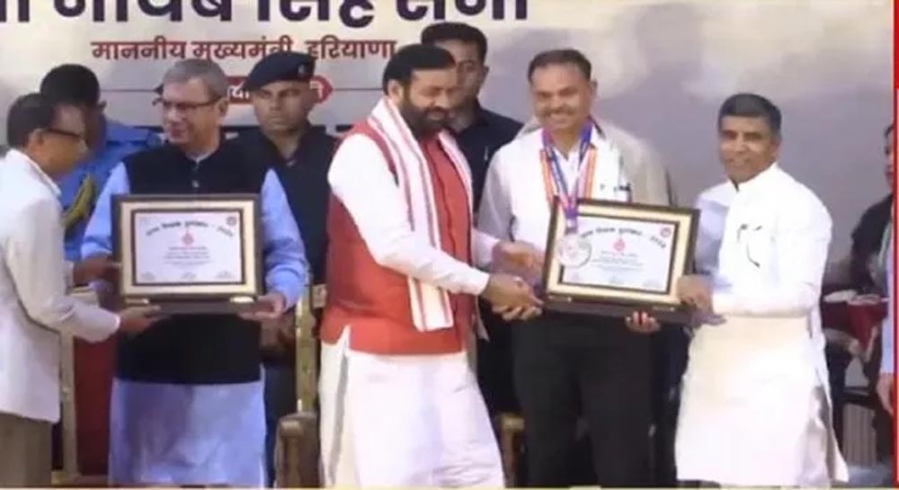 हरियाणा को शिक्षा में नंबर-1 बनाने का संकल्प, शिक्षक दिवस पर CM सैनी ने उत्कृष्ट शिक्षकों को किया सम्मानित